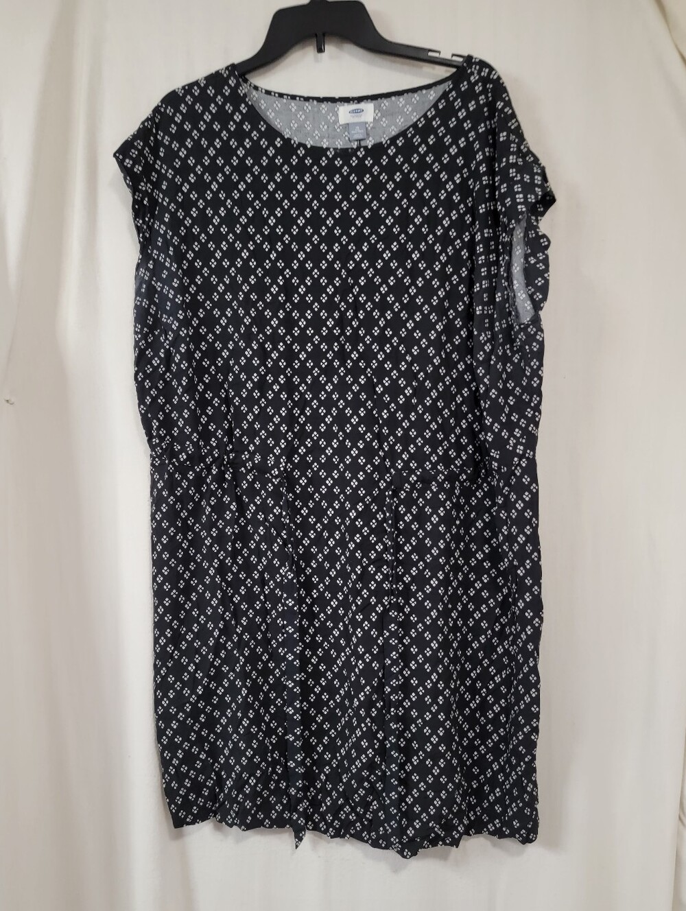 Old Navy Black and White Printed Midi Dress